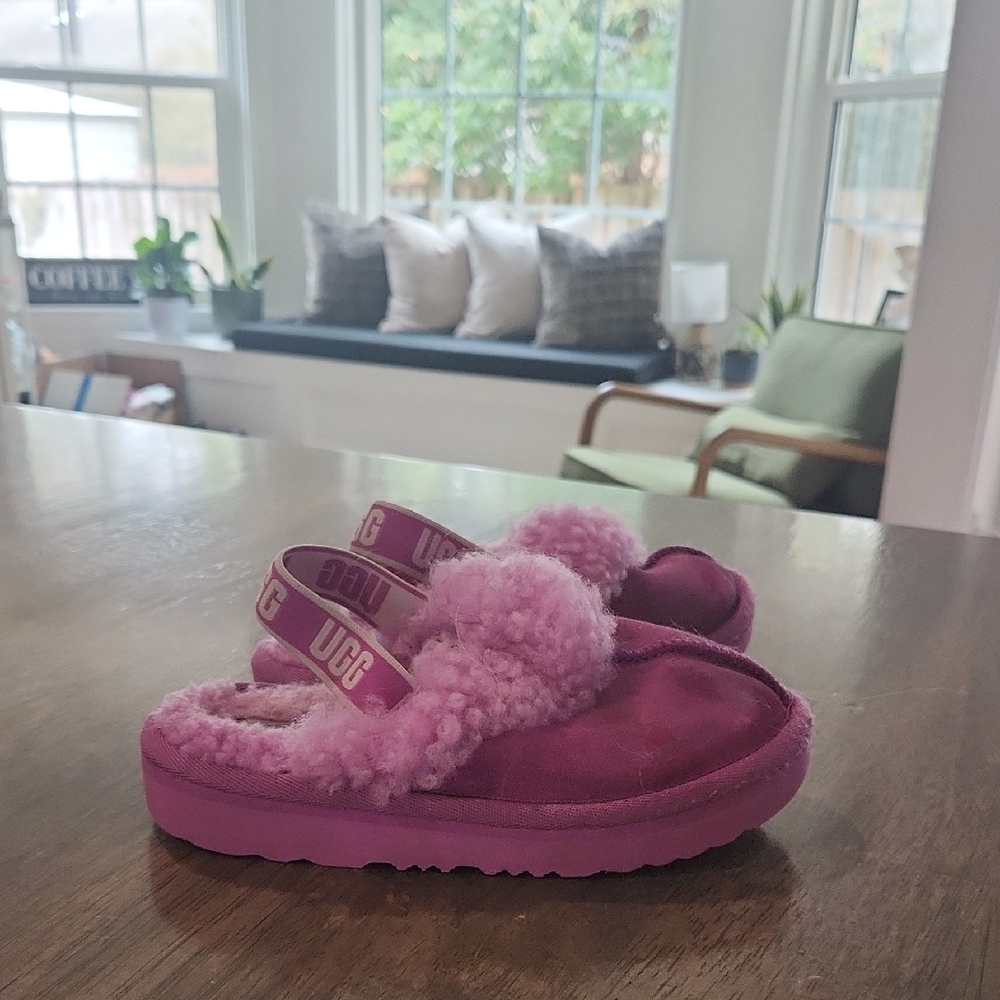 UGG Kids Fuzzy Purple Slippers Little Girls Sz 10